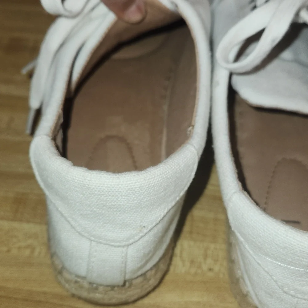 J.JILL Espadrille Lace Up Sneakers, size 11
